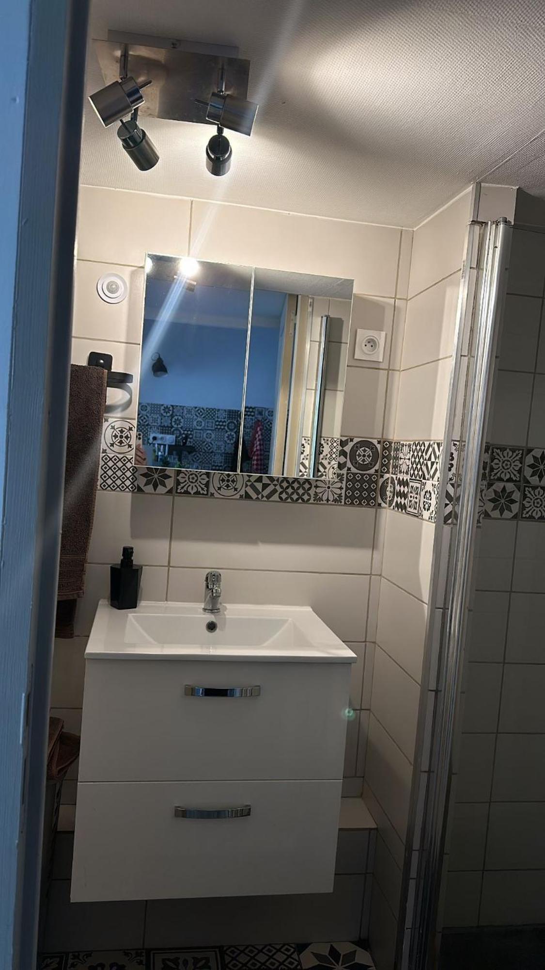 Chez Ben Avec Le Confort Clim Wifi Netflix Gratuit * Castres (Tarn)